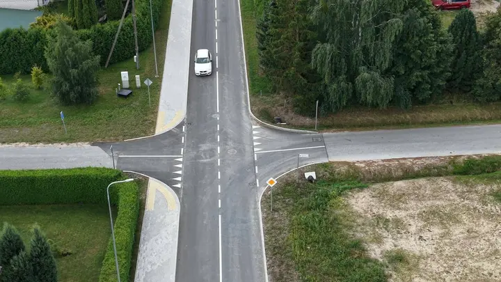 Sutvarkyta Dobilų gatvė Raudondvaryje