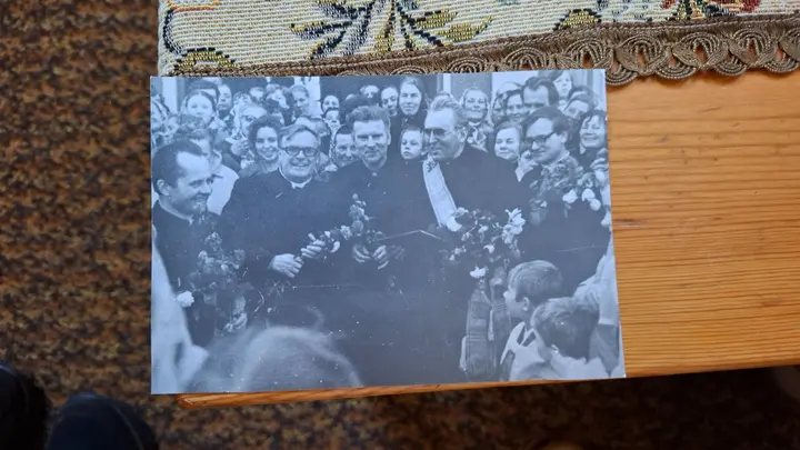 Dvasiniai įkvėpėjai: Tikinčiųjų teisėms ginti katalikų komiteto nariai kunigai Sigitas Tamkevičius, Vincentas Vėlavičius, Juozas Zdebskis, Alfonsas Svarinskas, Jonas Kauneckas / L. Truskauskaitės archyvas