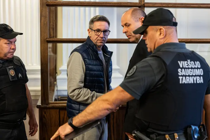 Vladimiro Antonovo bylos nagrinėjimas