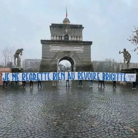 striscione brigitte bardot lazio