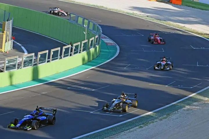 Formula X Racing Weekend | Emozioni a raffica a Vallelunga: il ...
