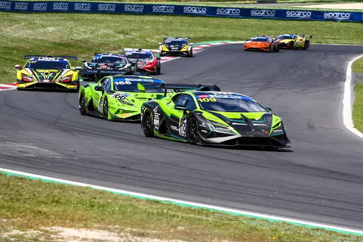 CIGT Sprint | BMW e Ferrari sugli scudi nel debutto a Vallelunga