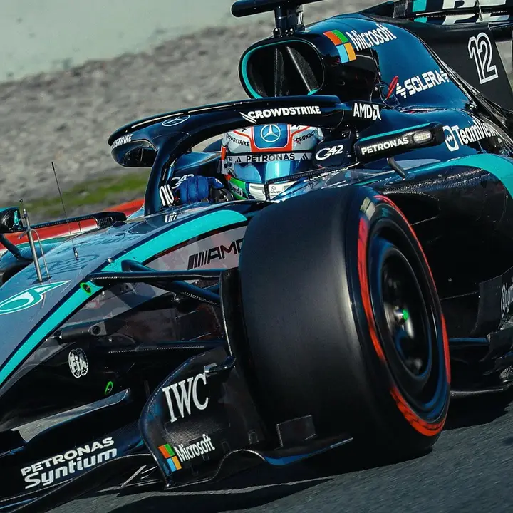 F1 | Test Barcellona, Day 1: miglior tempo per Hadjar e tanto lavoro ...