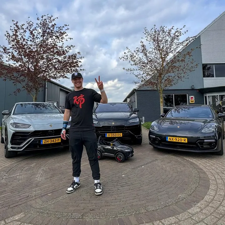 enzo knol 3