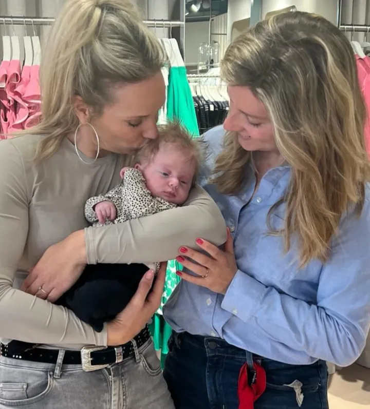 helene hendriks en merel ek baby