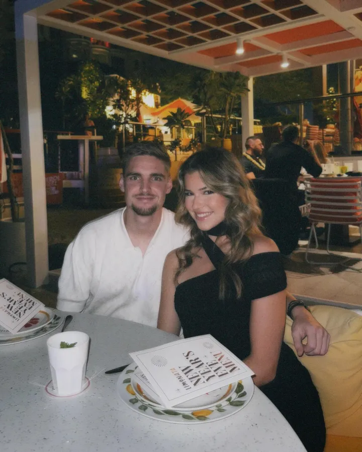 jadeanna 1704101758 3270565059540462059 1700478189