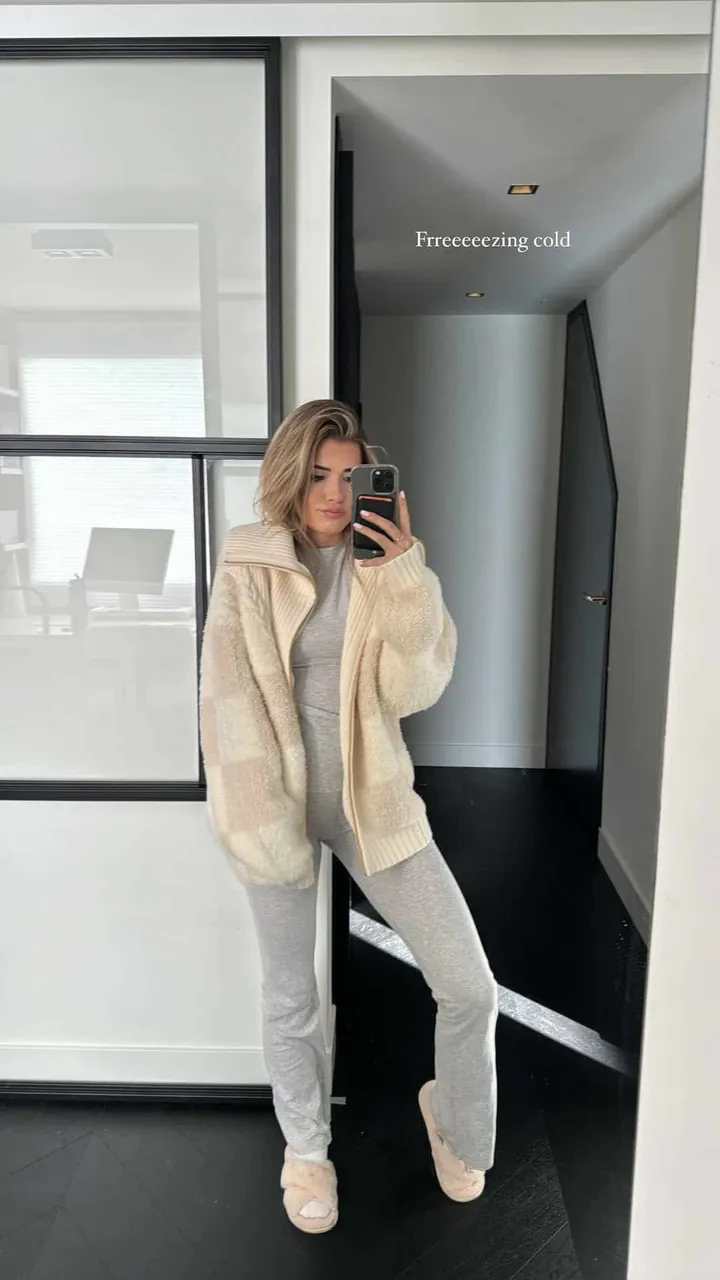 jadeanna 3236589992653713414