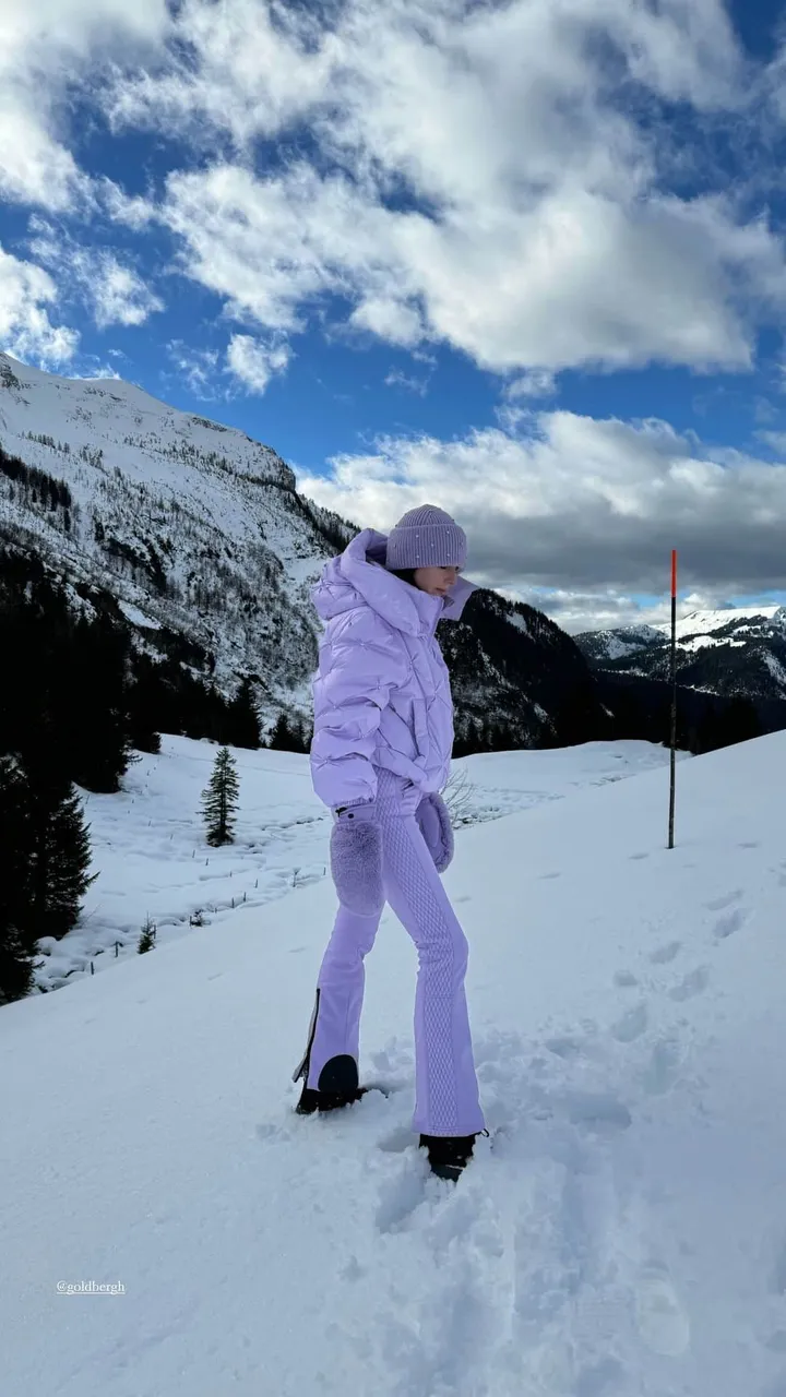 kellypiquet 3272391190715051907