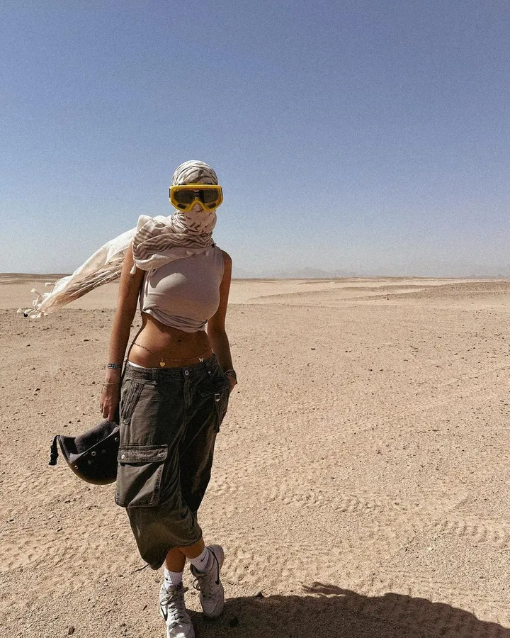 lies zhara in de sahara