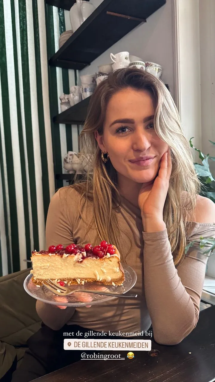 pienhersman 3312762255857331076