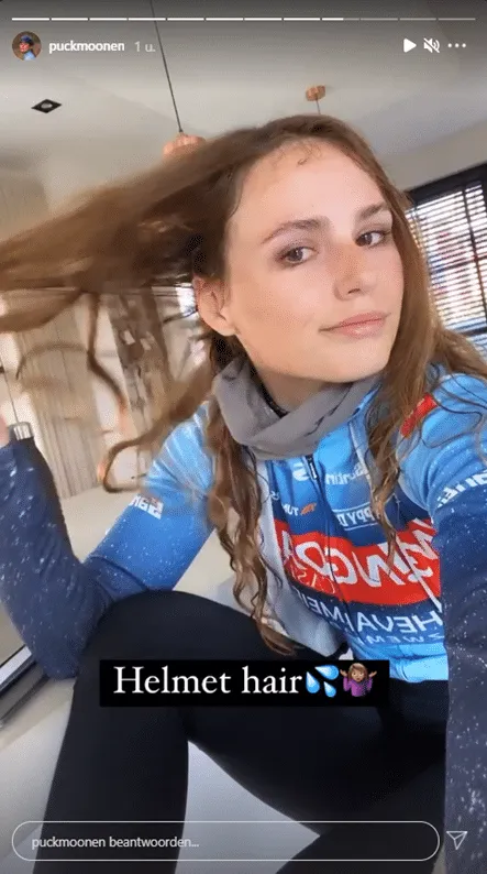 puck moonen helm haar