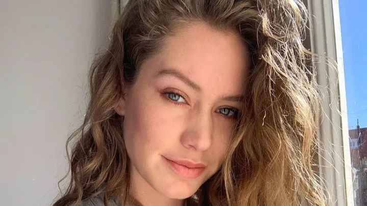 sharon pieksma hot topics