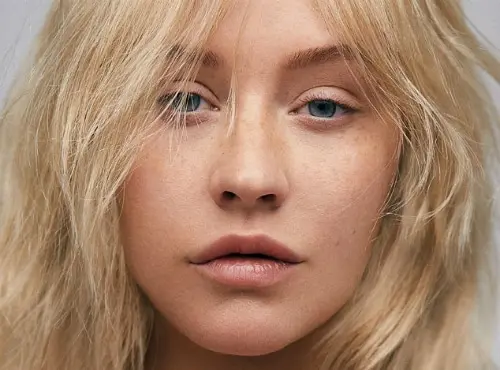christina aguilera zonder makeup