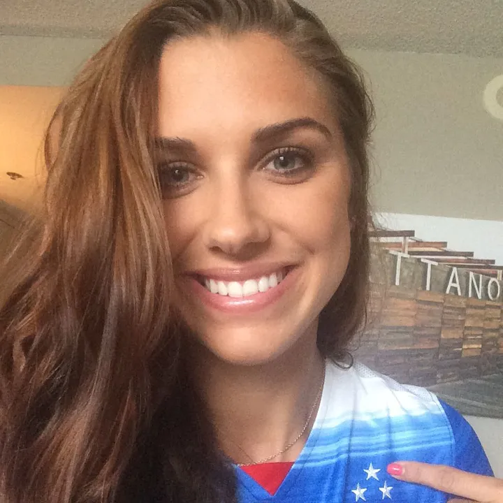de mooiste sportvrouw alex morgan stopt als voetbalster
