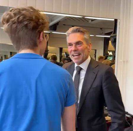 dick schoof knipbeurt