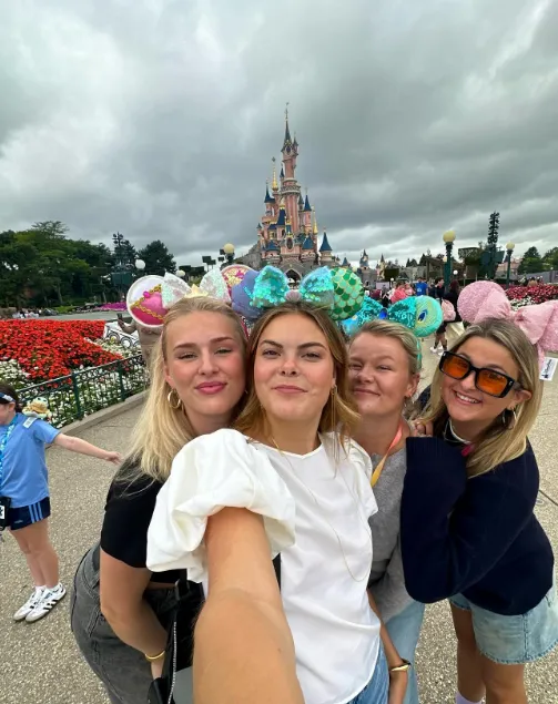 eloise van oranje gratis trip en maakt mensen boos
