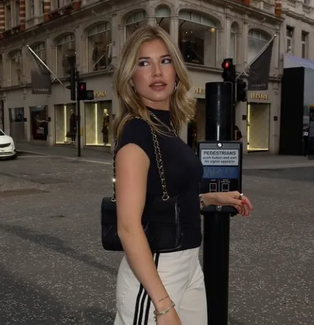 jade anna vergroting