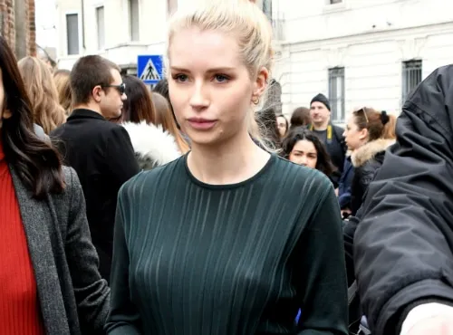 lottie moss