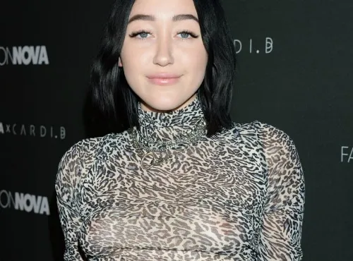 noah cyrus