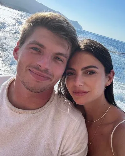 Foto Max Verstappen en Kelly Piquet