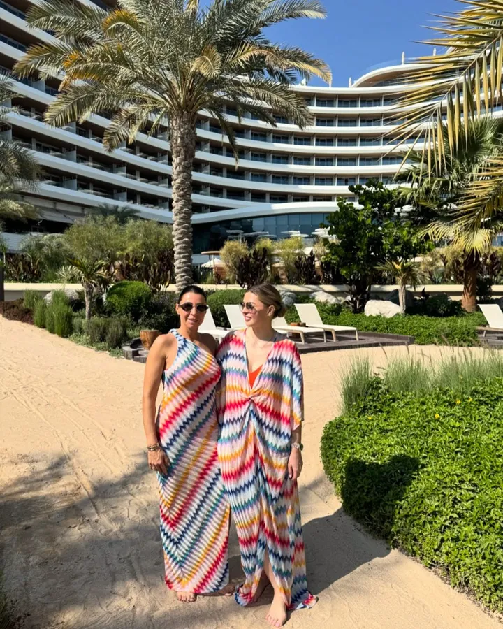 Victoria Verstappen en Sophie Kumpen samen in Doha