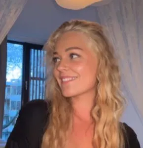 Marijn Kuipers weinig kleding