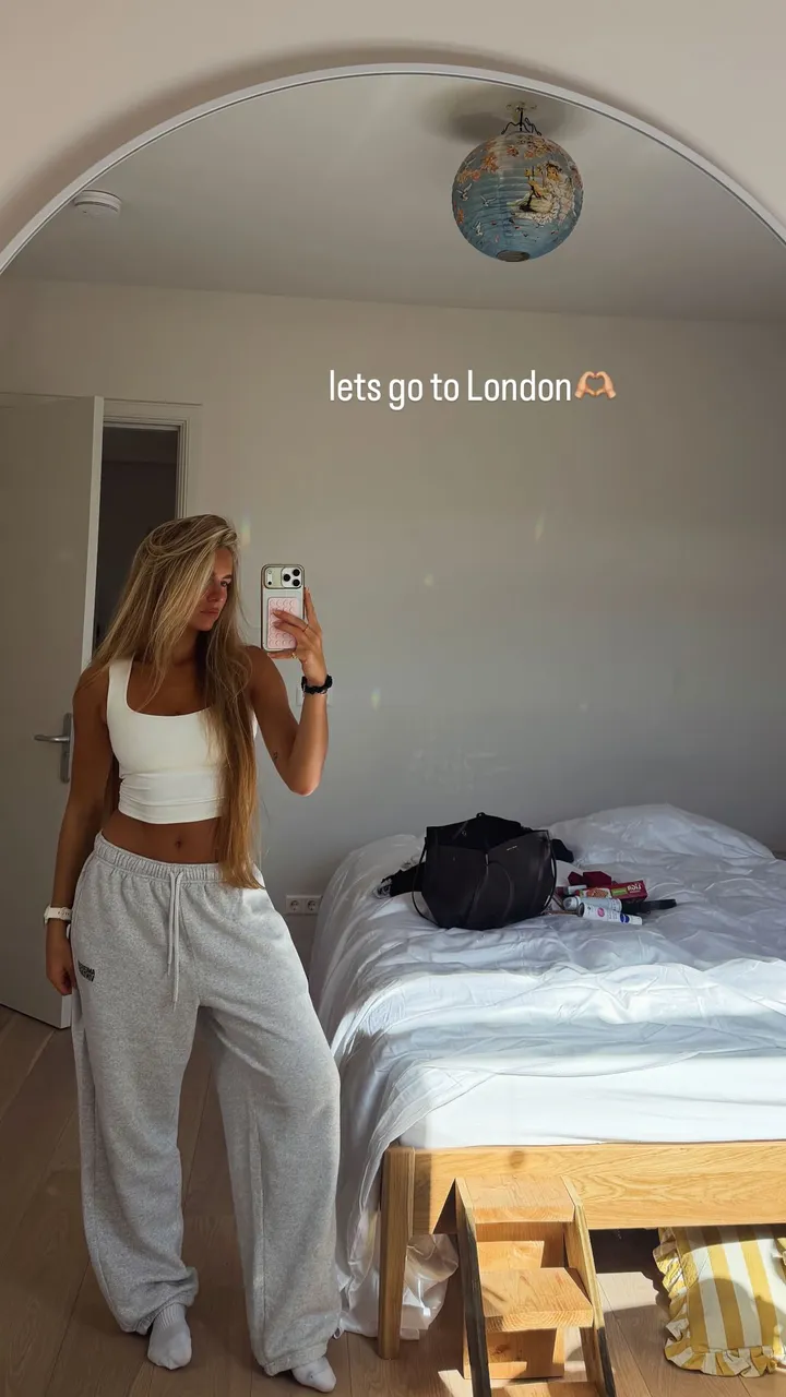 lies zhara