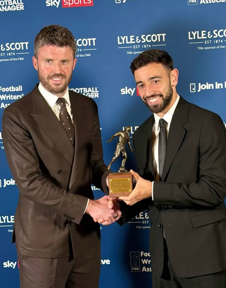 Man Utd star Fernandes with Carrick