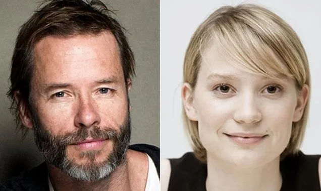 1212590 guy pearce mia wasikowska