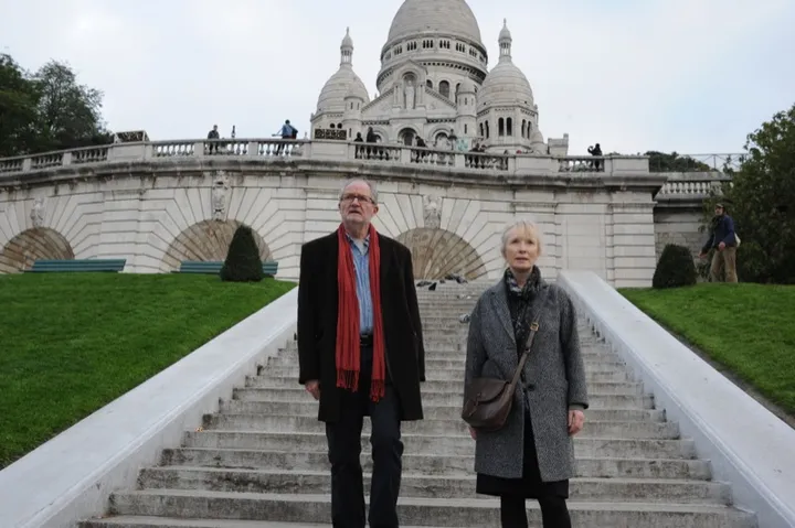 a weekend in paris 20000271 st 2 s low