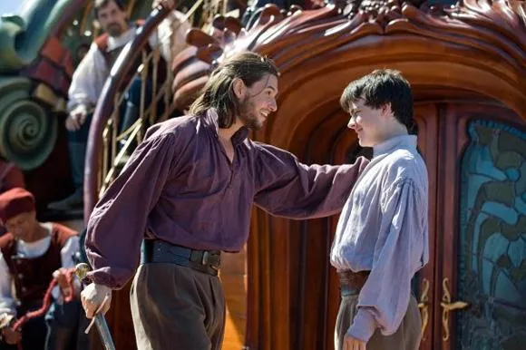dawntreader narnia 01