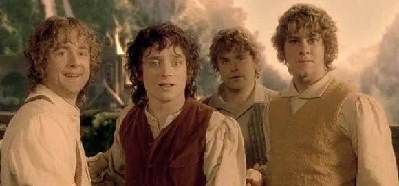 hobbits lord of the rings 3368715 580 271