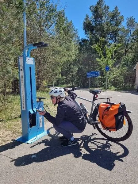 Dviračių remonto stotelė / Neringos savivaldybės nuotr.