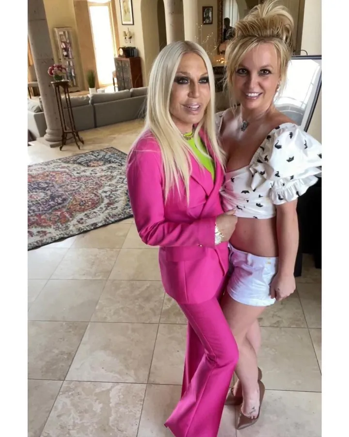 britneyspears 277293695 302709921968796 8577139039314193103 n