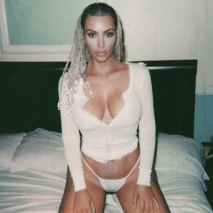 kimkardashian 26871001 1967198923602659 4258520650202742784 n