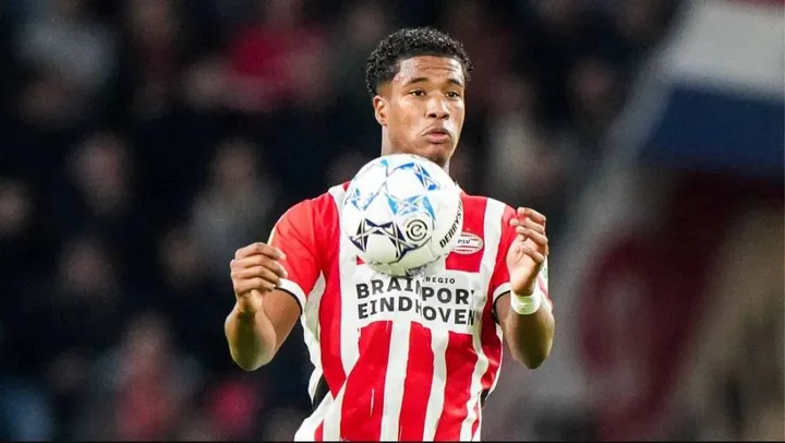 Ryan-Flamingo-The-Rising-Star-of-Dutch-Football