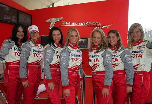 De meisjes van Toyota
