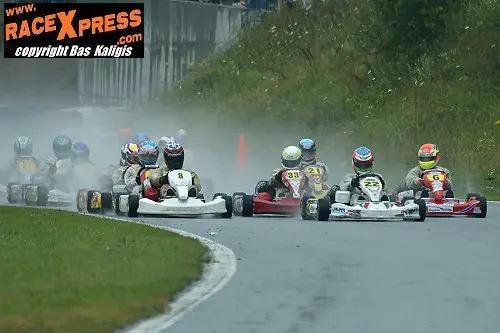 Startveld Juniors volgas af op Turn 1
