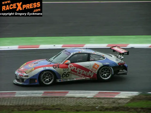 GruppeM was weer oppermachtig in de GT2 klasse