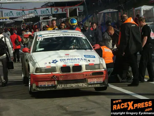 Broodcooren/De Coster : 2e TB en 3e in Divisie Touring