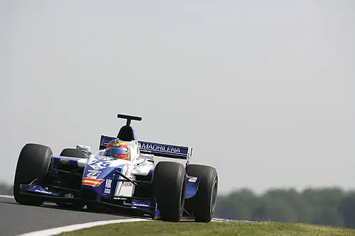 Felix Porteiro start morgen vanaf pole