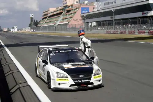 Op het rechte stuk Nurburgring