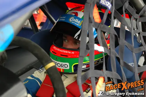 Phil Bastiaans bereidt zich voor op de race
