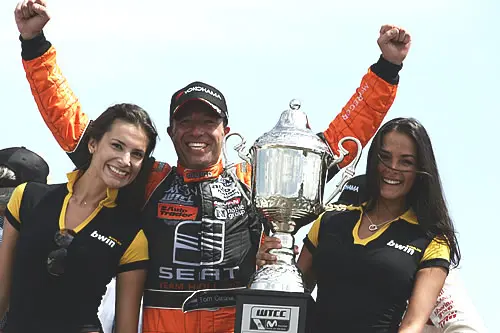 Tom Coronel op het podium