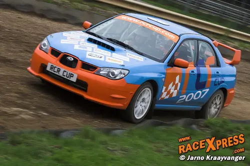 RaceXpress voelt RCR Cup aan de tand