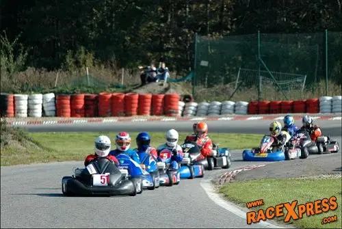 Close Racing