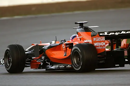 Markus Winkelhock in nieuwe Spyker F1 livery op Silverstone