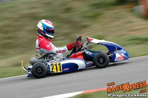Robert Dirks op MS kart wint Super Nationaal A