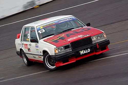 beste Belg Jochen Van den Bergh met de Volvo