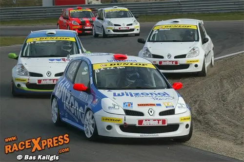 Addie van de Ven baant zich een weg naar voren